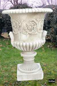 Vasi da giardino in cemento bianco per arredo giardino
